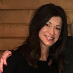 Meet your Posher, Sharon